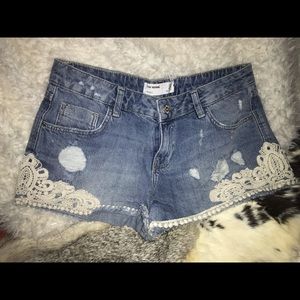 Super cute Zara short